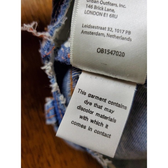 Free People Denim Shorts Size 24 Distressed Cut-offs Button-fly Medium Wash Fade - Picture 8 of 10